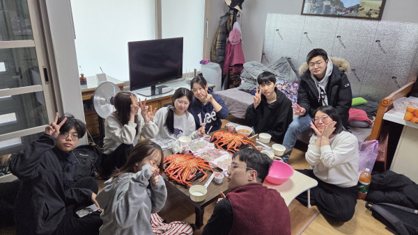 8b9cc49719ffbce5dddc33f5a30656d4_1767428